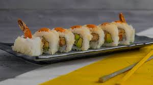 ما هي الأكلات المقترحة إذا ذهبت إلى اليابان كسائح؟